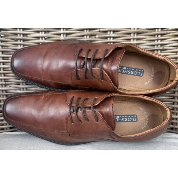 Florsheim Men's Size 10.5 D Forum Moc Toe Oxford Cognac Brown Lace Up - Picture 8 of 10